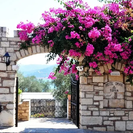 Omar & 酒店 托尔巴