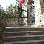 Szálloda Omar & 3*