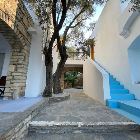Omar & Hotel Torba