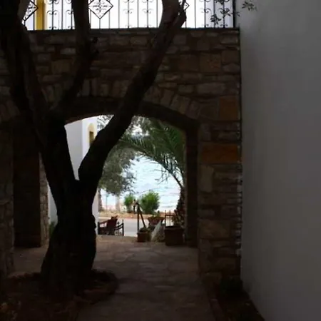 Hotel Omar &