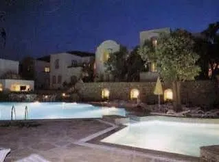 Omar & Ξενοδοχείο