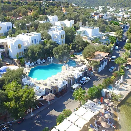 Omar & Ξενοδοχείο 3*